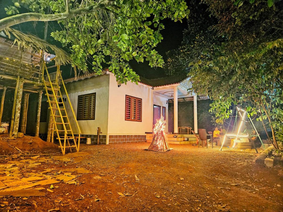 Wayanad Days Villa มานันทาวดี ภายนอก รูปภาพ