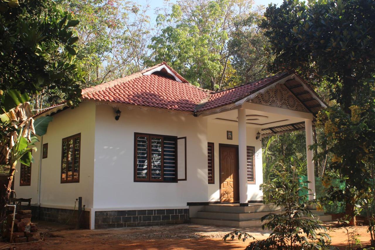 Wayanad Days Villa มานันทาวดี ภายนอก รูปภาพ